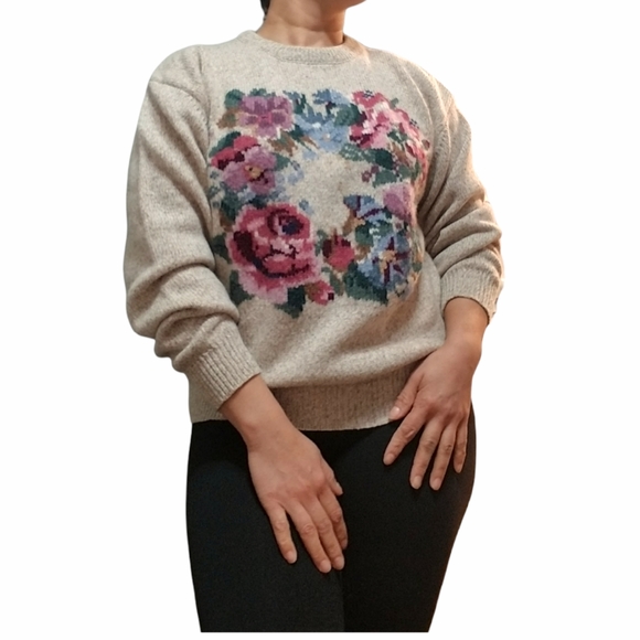 Eddie Bauer Sweaters - Vintage Eddie Bauer 1990,Taupe Floral Wool Blend Knit Pullover, colors:Tan/Beige